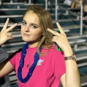 Meet your Posher, Kayla